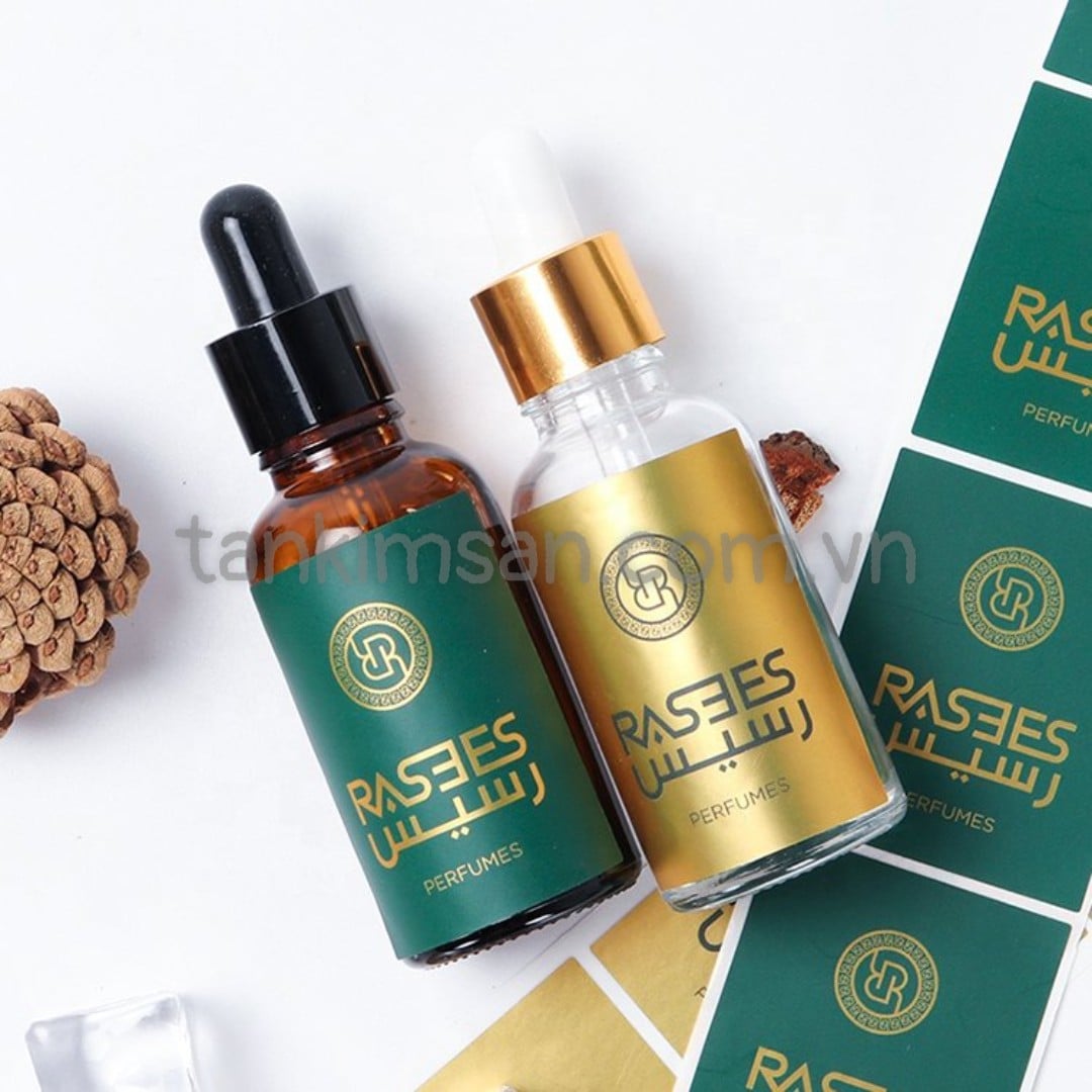 nhan-my-pham-dang-cuon